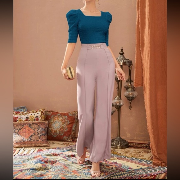 Beautiful blouse - Picture 4 of 4